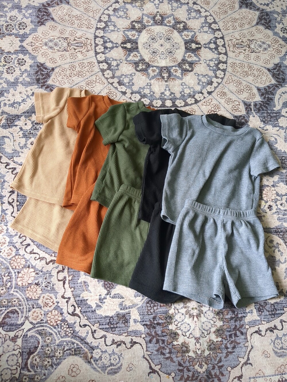 **3/$10** Set Of 5 Boys Short Sets Size 4T